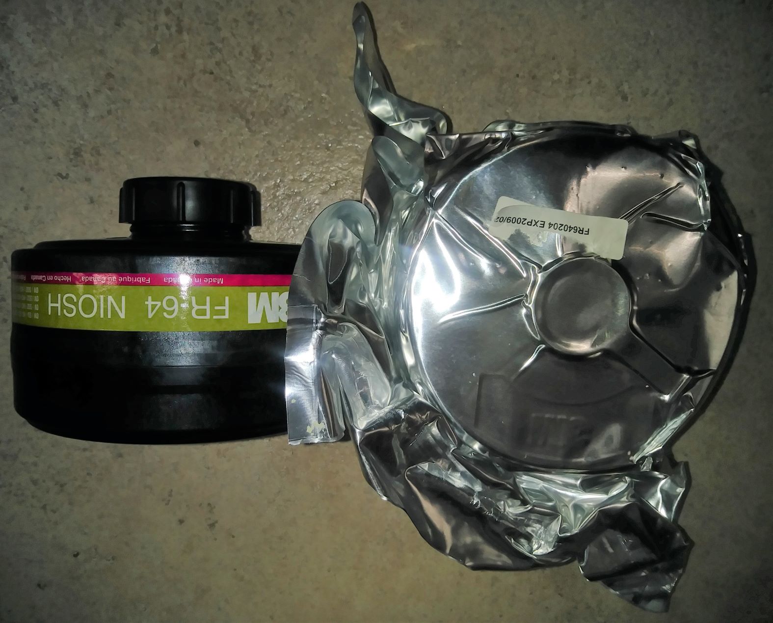 3M NIOSH FR64 Gas Filter Cartridge Surplus 3M NIOSH FR64 Gas Filter Cartridge Surplus
